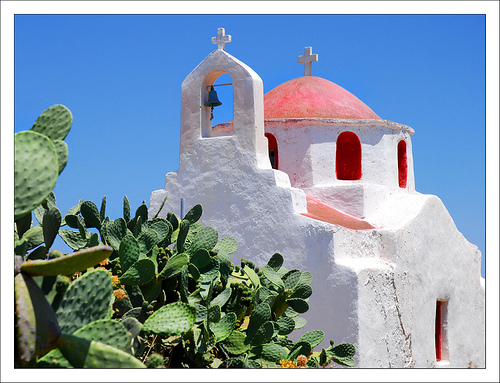 La famosa capilla de Ano Mera, ejemplo perfecto de arquitectura blanca griega